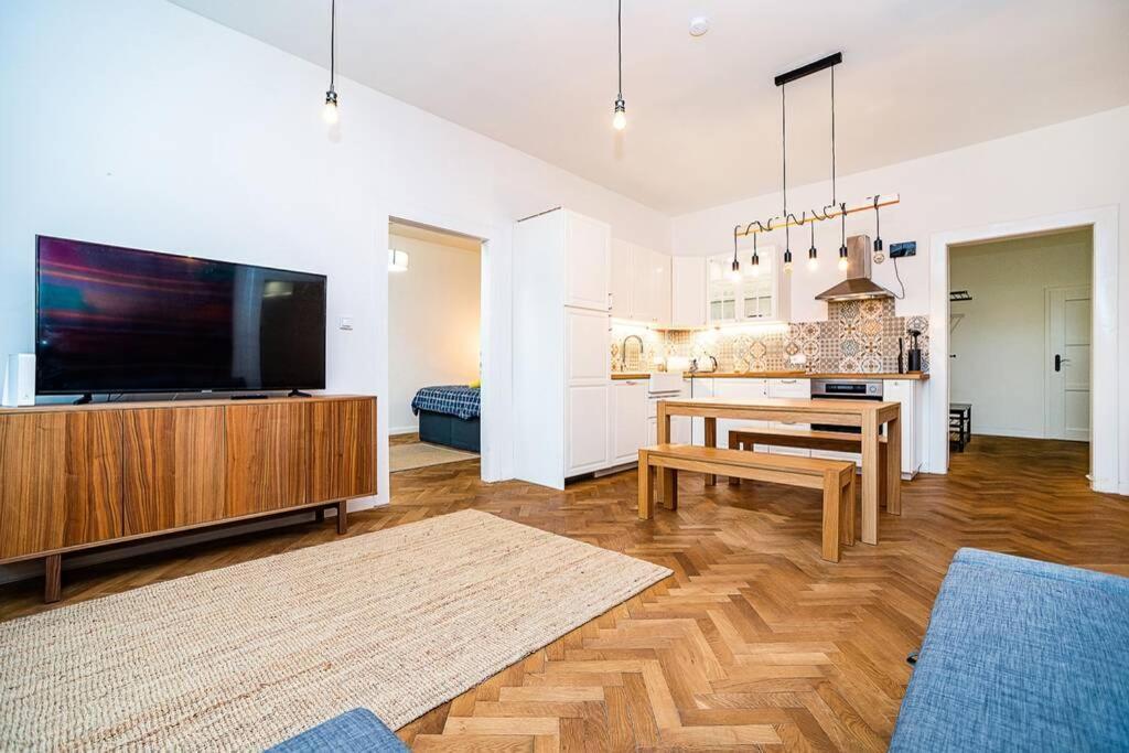 Apartmán Elegant, Modern, 2-Bed Flat By Museum Of Praha Exteriér fotografie
